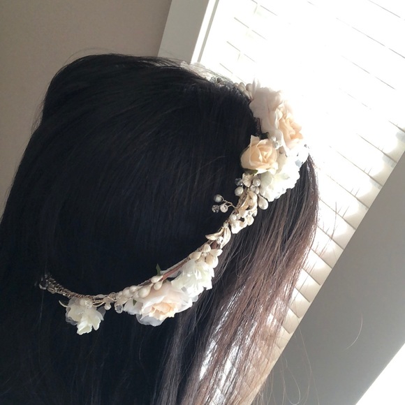 Bridal Flower Crown - Picture 4 of 5